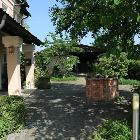 Appartementhaus Steiger شقة